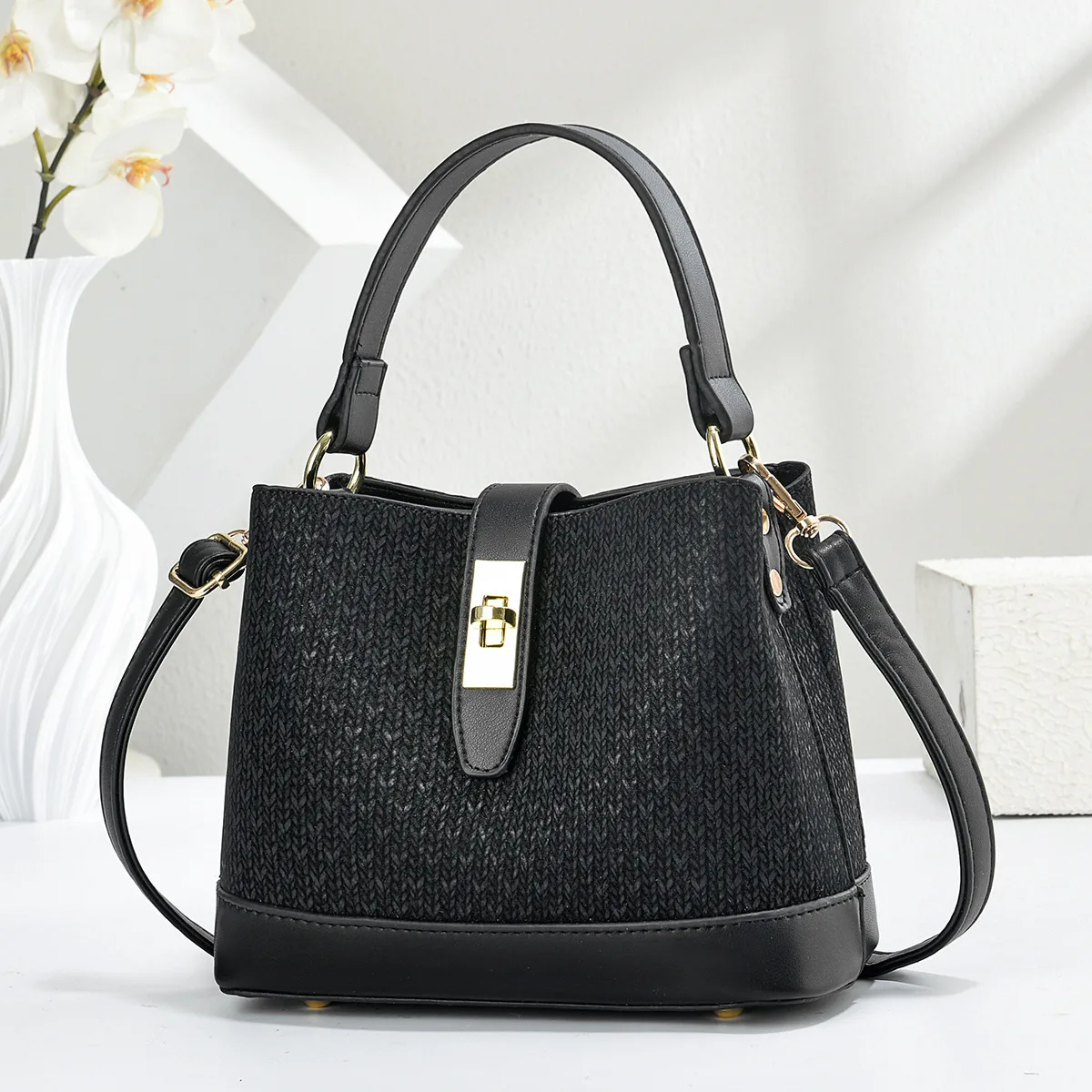 Color Block PU Leather Bucket Bag For Women With Top Handle