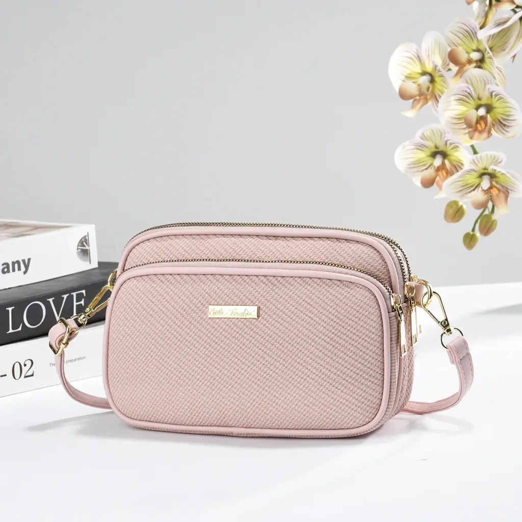 Women’s Color Block Square Camera Bag In PU Leather With Braid Detail And Single Shoulder Strap