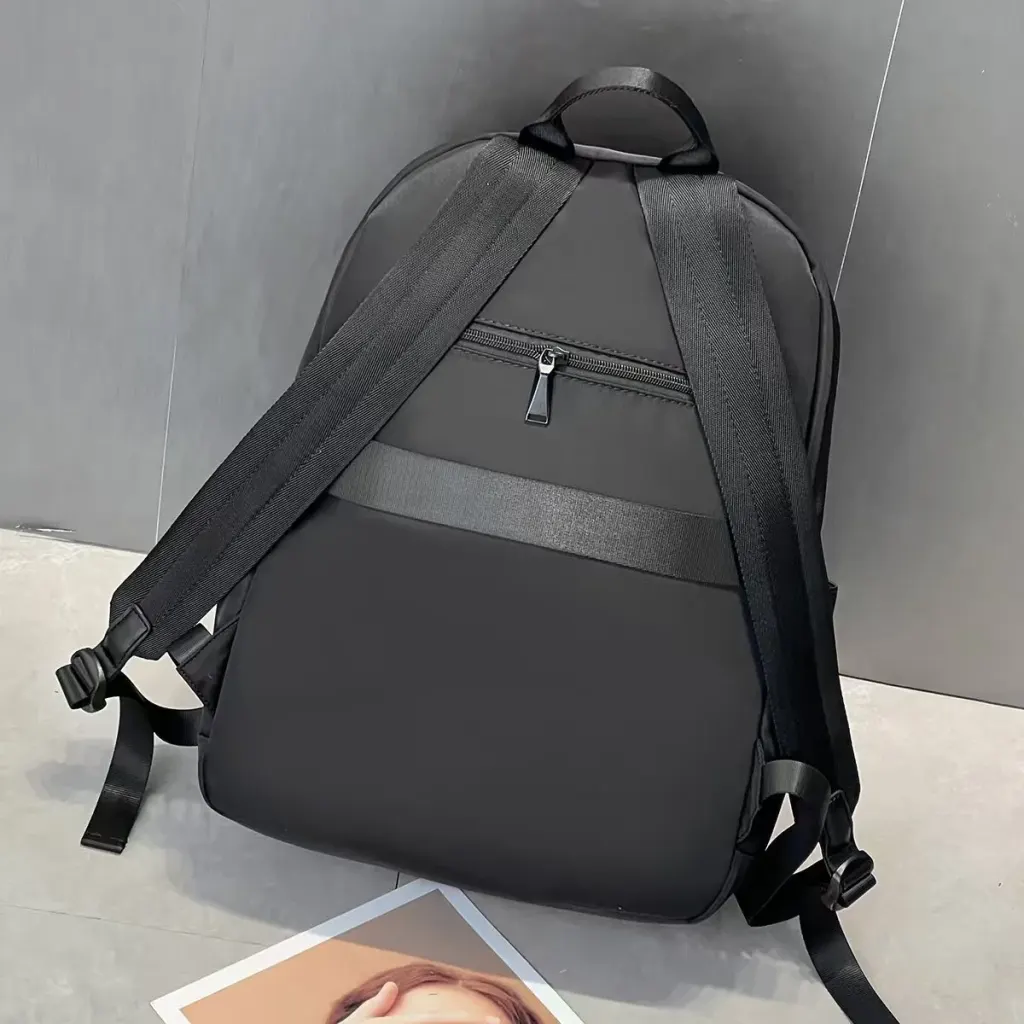 Solid Color Waterproof School Backpack Made Of PU Material For Couples