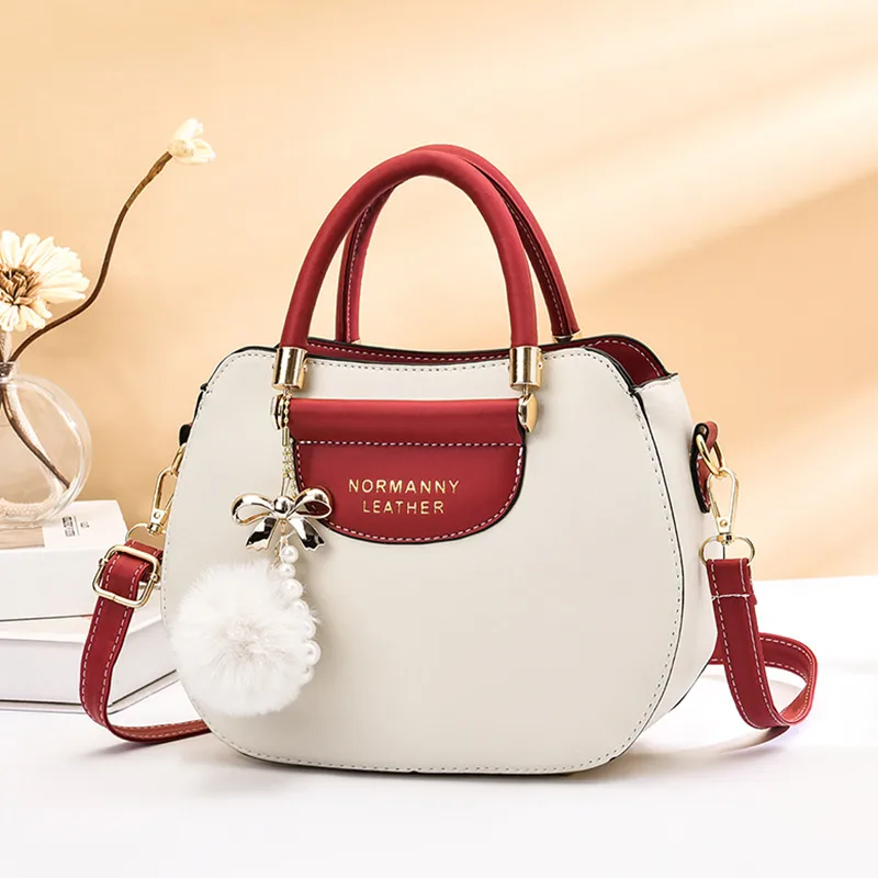 Classic Style Medium PU Leather Pillow Shape Bag For Women With Zipper Closure Main image