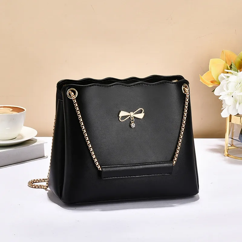 Square PU Bucket Bag For Women With Chain Detail And Single Shoulder Strap Main image