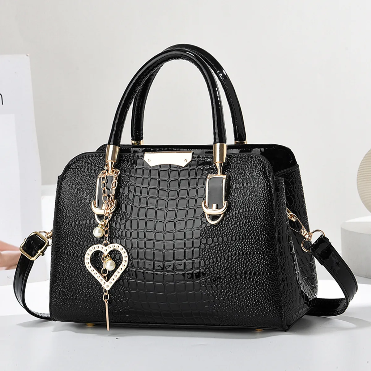 Square PU Crocodile Pattern Shoulder Bag For Women With Single Shoulder Strap Stylish Ladies Shoulder Bag Main image