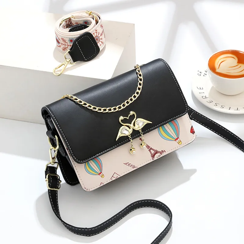Lock Chain Square Bag