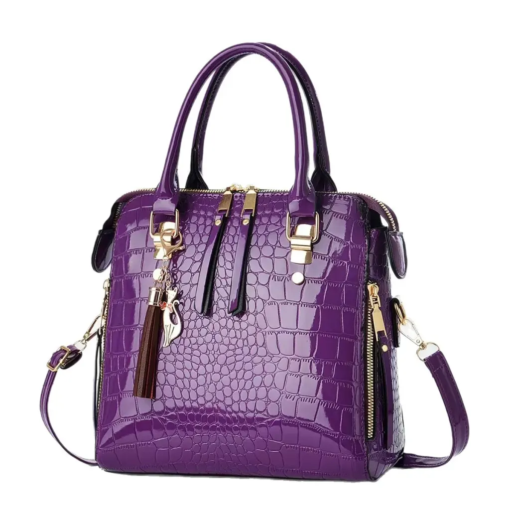 Crocodile Pattern Square Shoulder Bag For Women In Patent Leather With Sewing Thread Detail And Single Shoulder Strap