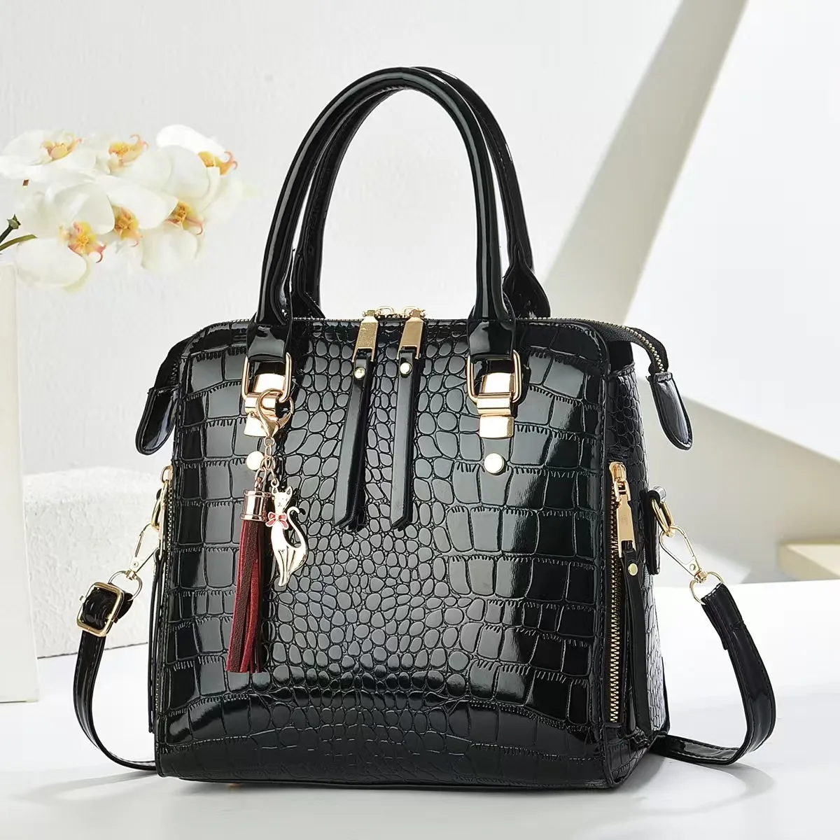 Crocodile Pattern Square Shoulder Bag For Women In Patent Leather With Sewing Thread Detail And Single Shoulder Strap