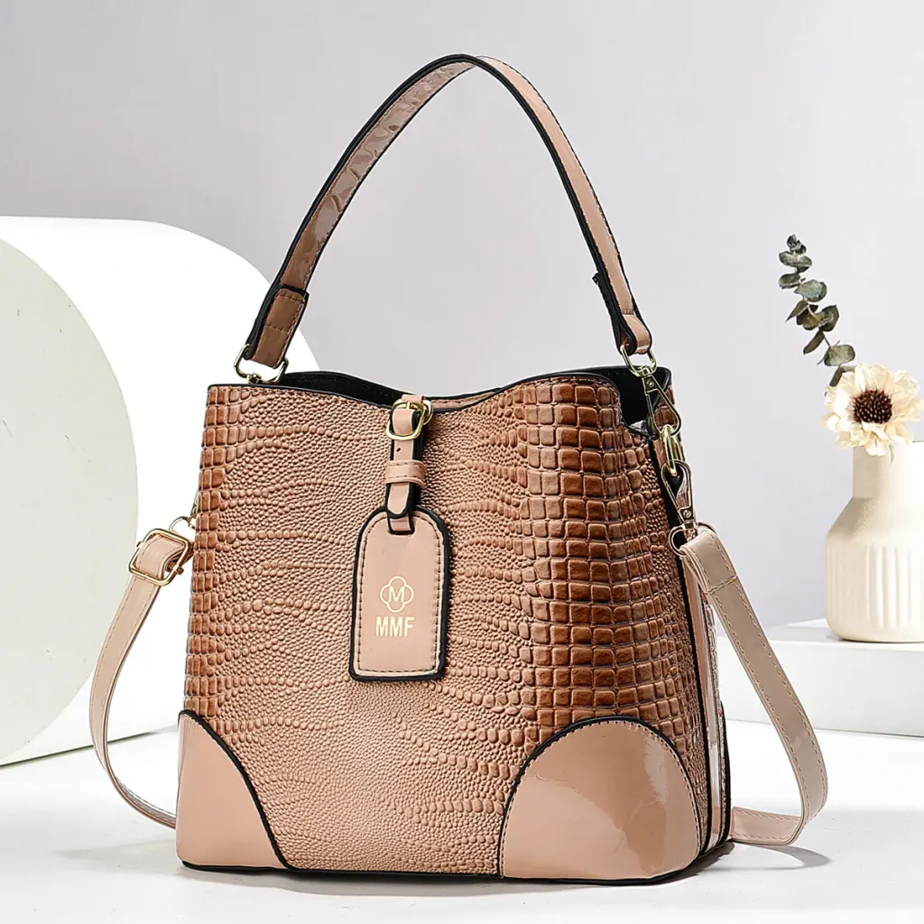 PU Crocodile Bucket Bag For Women With Single Shoulder Strap, Stylish And Durable