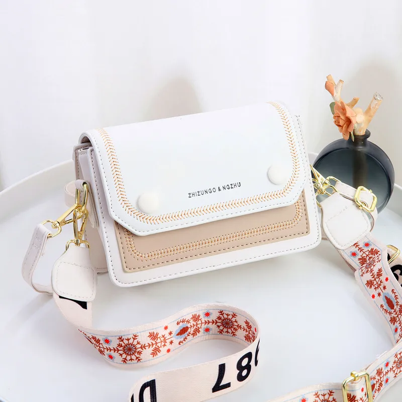 Color Block Small Pu Leather Shoulder Bag For Women With Zipper Buckle Closure In Artistic Chinese Style