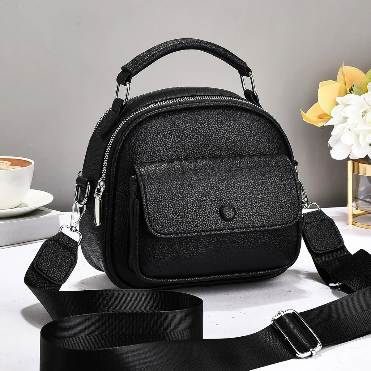 Round PU Leather Handbag For Women Featuring Sewing Thread Design With Top Handle