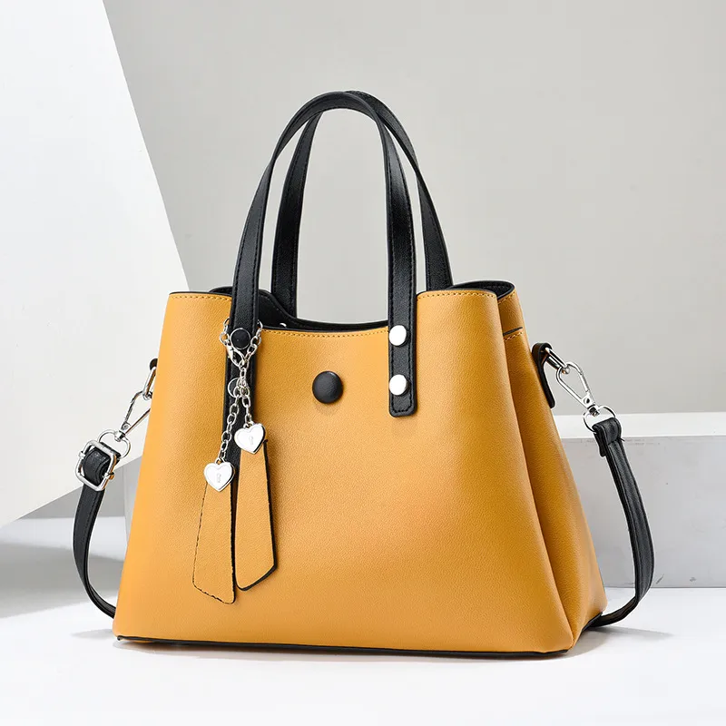 Large Square PU Tote Bag For Women Featuring Zipper Closure In Stylish Design