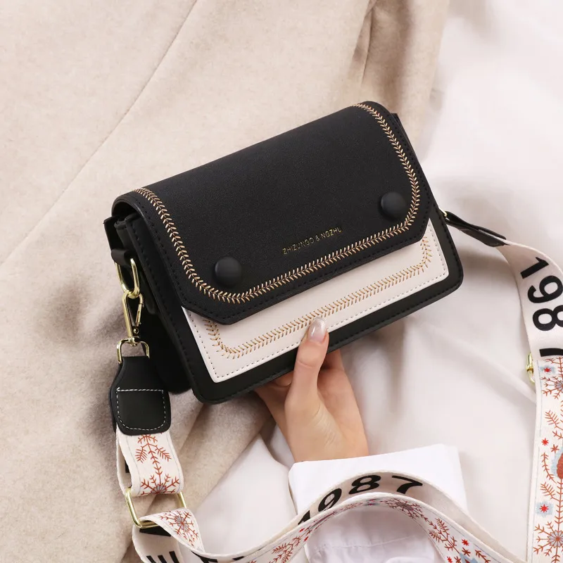 Color Block Small Pu Leather Shoulder Bag For Women With Zipper Buckle Closure In Artistic Chinese Style