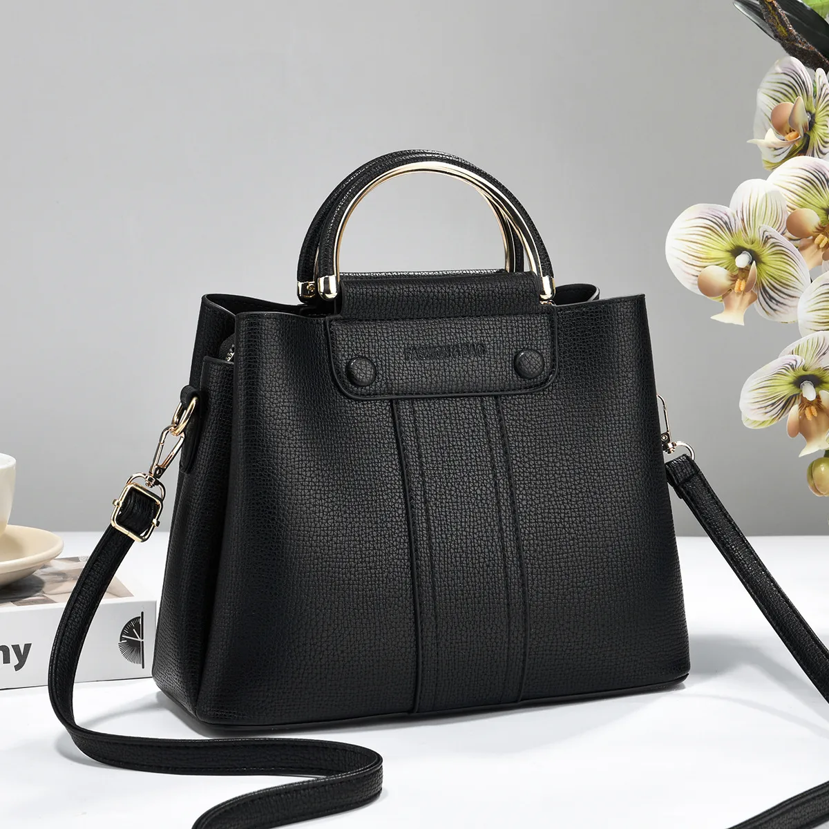 PU Leather Bucket Bag With Sewing Thread Detail, Large Capacity, Featuring Top Handle Design Main image