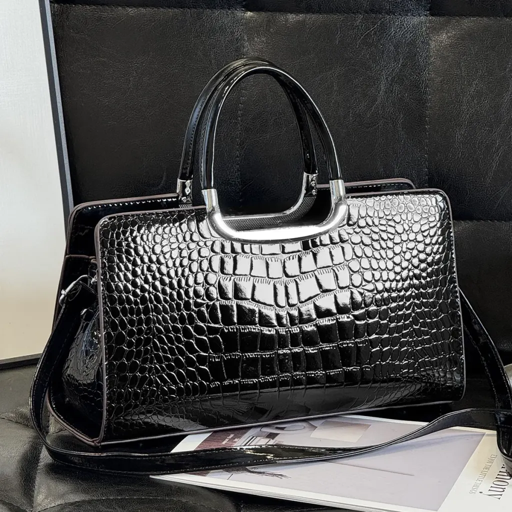 Women’s Crocodile Pattern Square Shoulder Bag In PU Leather With Sewing Thread Detail And Single Shoulder Strap
