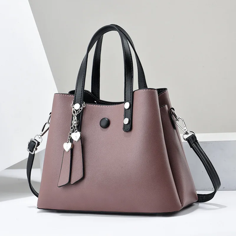 Large Square PU Tote Bag For Women Featuring Zipper Closure In Stylish Design