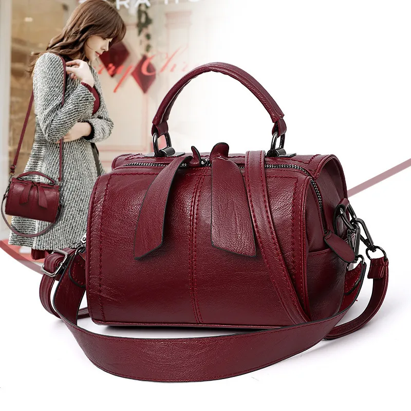 Vintage Style Large Solid Color PU Leather Women’s Shoulder Bag With Zipper Closure, Elegant Shoulder Bag For Women Main image