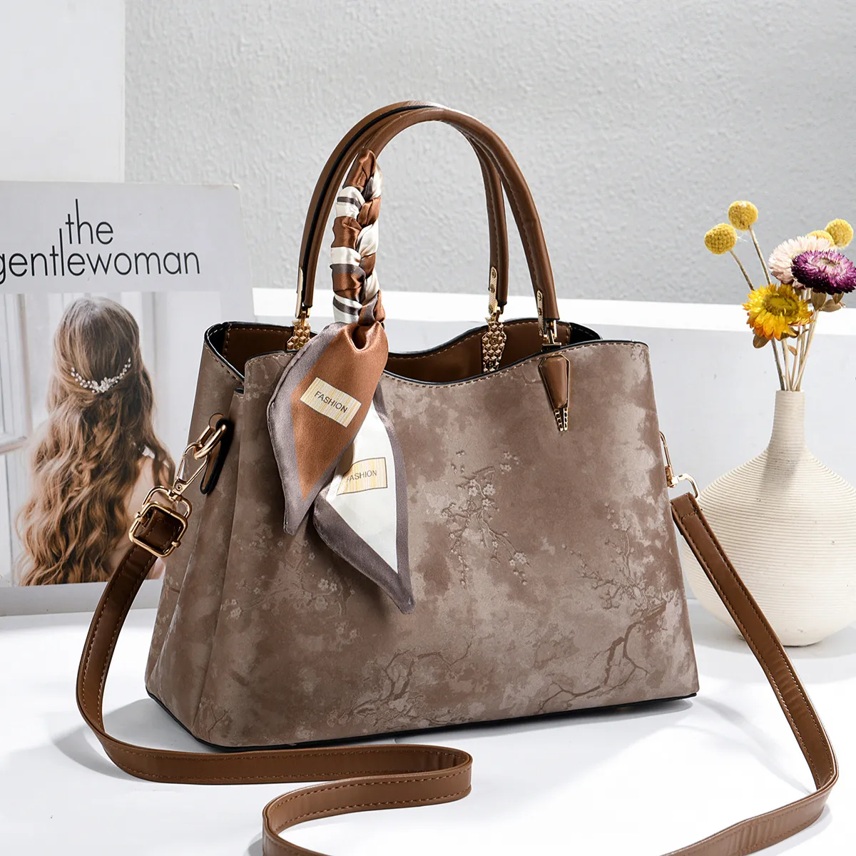Ombre Square PU Leather Tote Bag For Women Featuring Sewing Thread Design Main image
