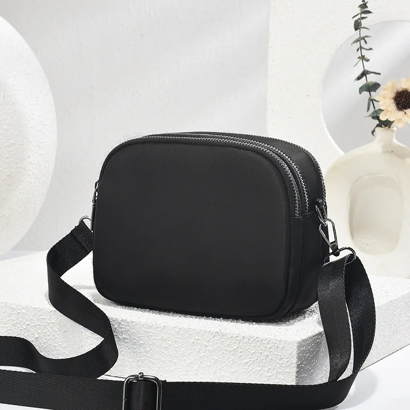 Square Oxford Cloth Shoulder Bag For Women In Solid Color Featuring Sewing Thread And Single Shoulder Strap