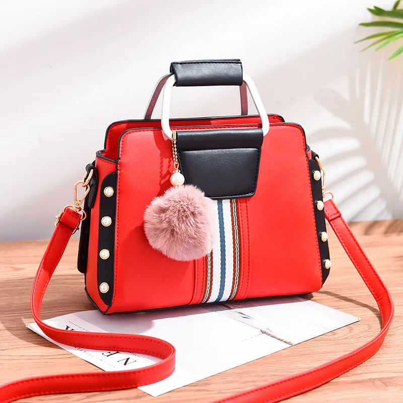 Color Block Medium Women’s PU Leather Shoulder Bag With Zipper Closure In Retro European And American Style
