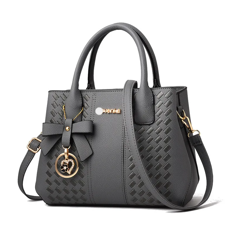 Classic Shoulder Bag