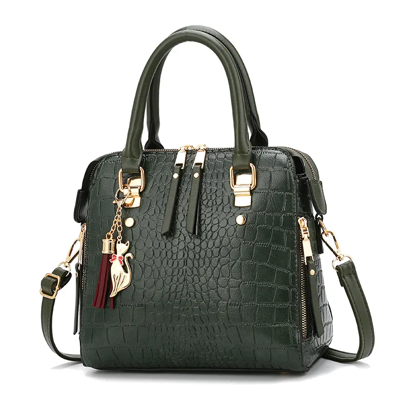 Solid Color Large PU Leather Streetwear Crossbody Shoulder Bag For Women With Zipper Closure