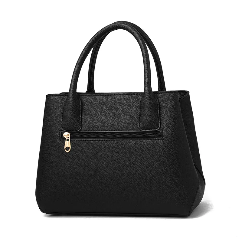 Classic Shoulder Bag