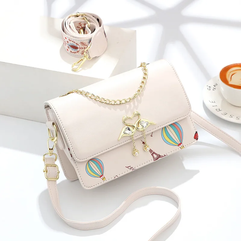 Lock Chain Square Bag