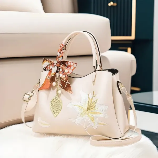 Square PU Tote Bag For Women Featuring Floral Fashion Element With Single Shoulder Strap
