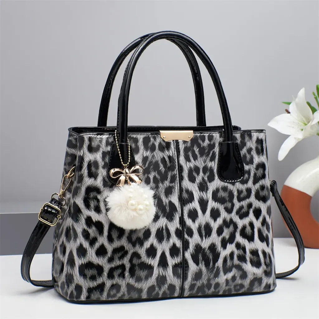Women’s Leopard Print Square Shoulder Bag In Patent Leather With Single Shoulder Strap Featuring Stylish Printing