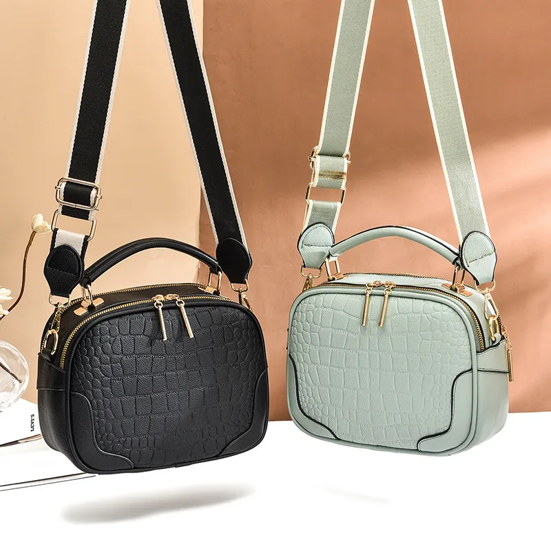 Elegant Solid Color Medium PU Leather Handbag For Women With Zipper Closure