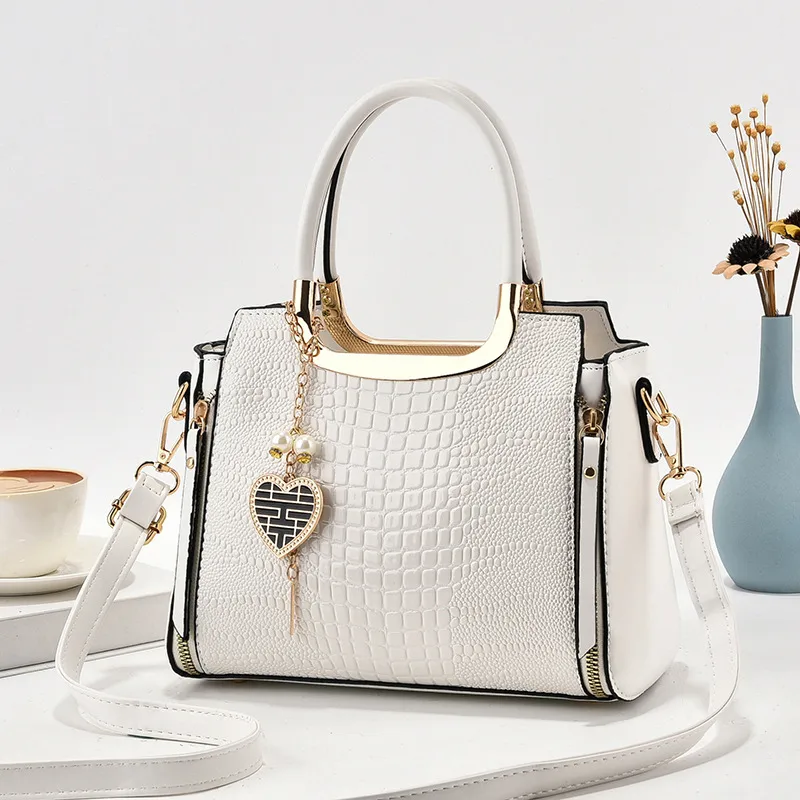 Square PU Crocodile Pattern Ladies Handbag With Single Shoulder Strap