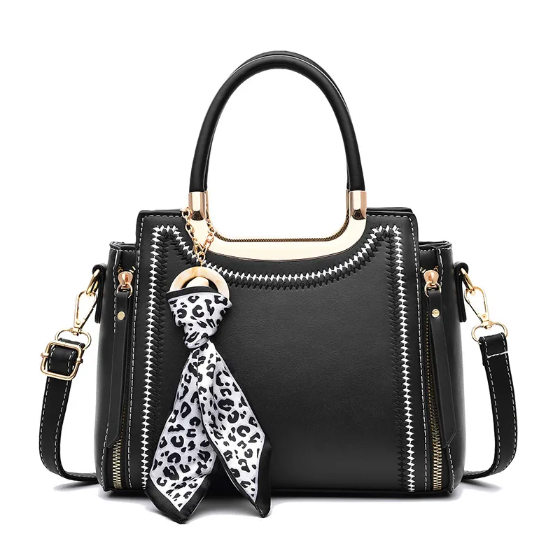 Large Solid Color Pu Leather Handbag For Women With Zipper Closure In Artistic Guofeng Style