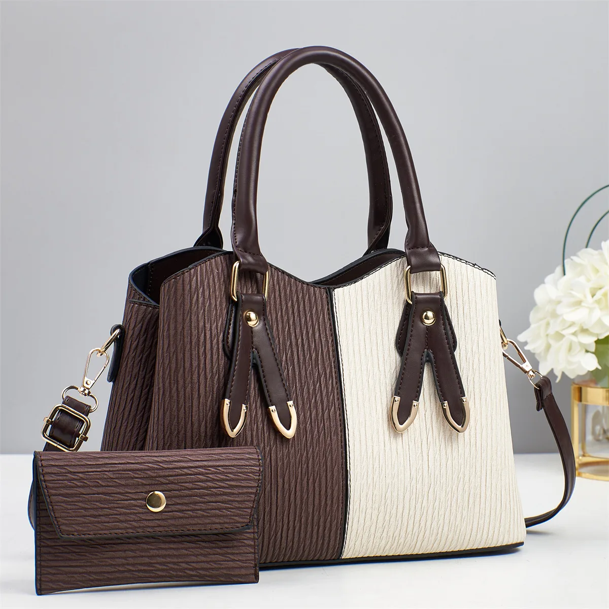 Medium Square Multicolor PU Bag Set With Zipper Closure, Featuring Polyester Lining Main image