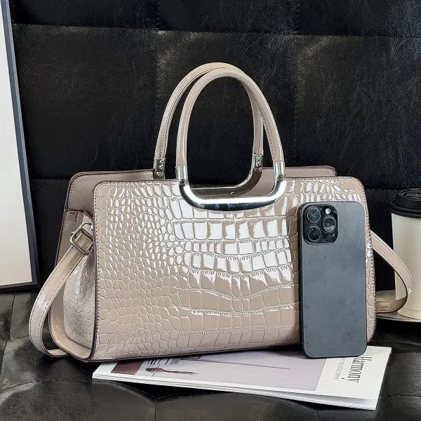 Women’s Crocodile Pattern Square Shoulder Bag In PU Leather With Sewing Thread Detail And Single Shoulder Strap