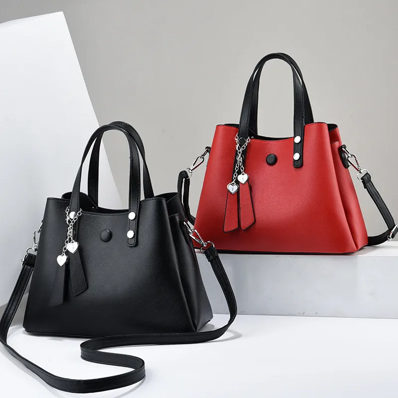Large Square PU Tote Bag For Women Featuring Zipper Closure In Stylish Design