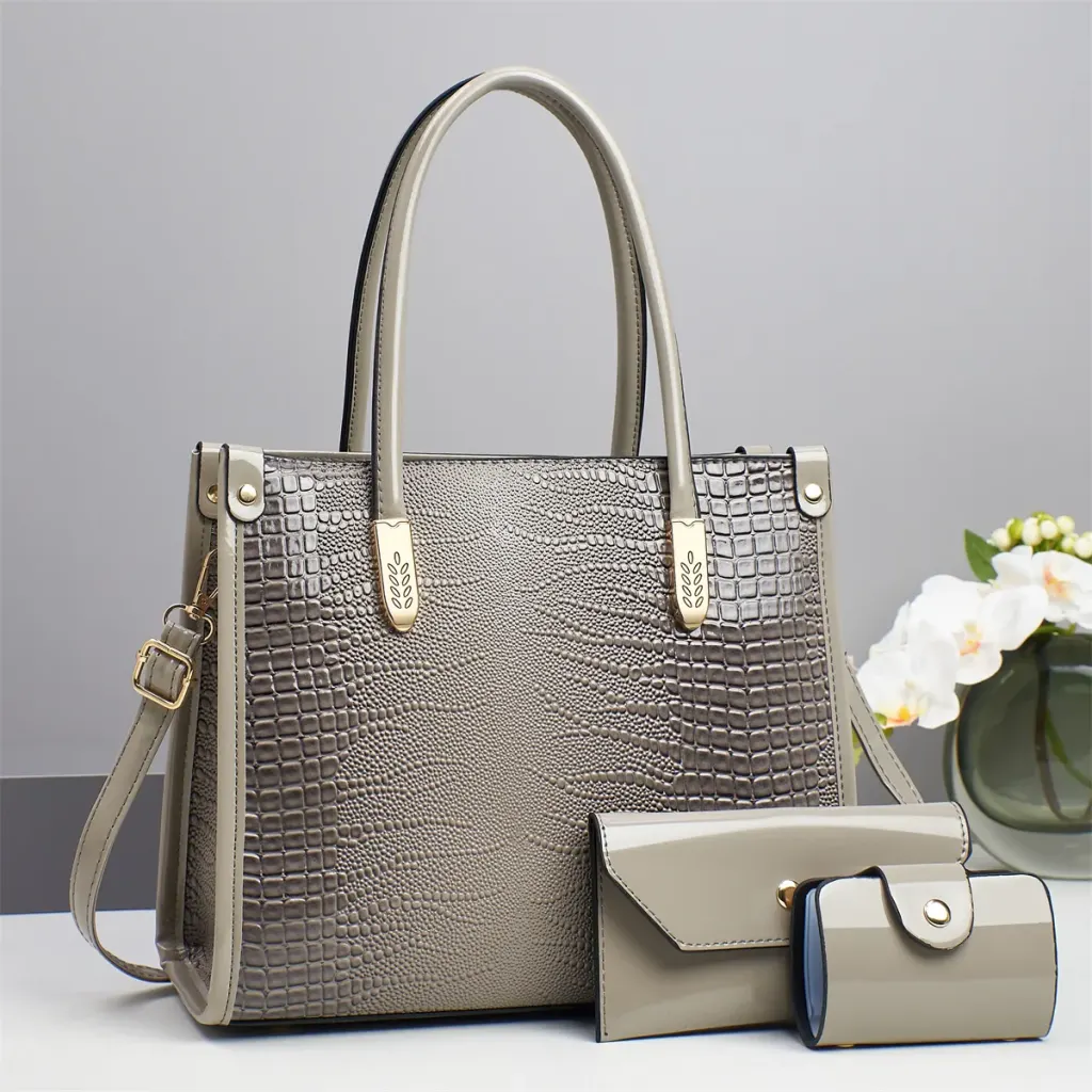 Crocodile Zip Square Bag Set