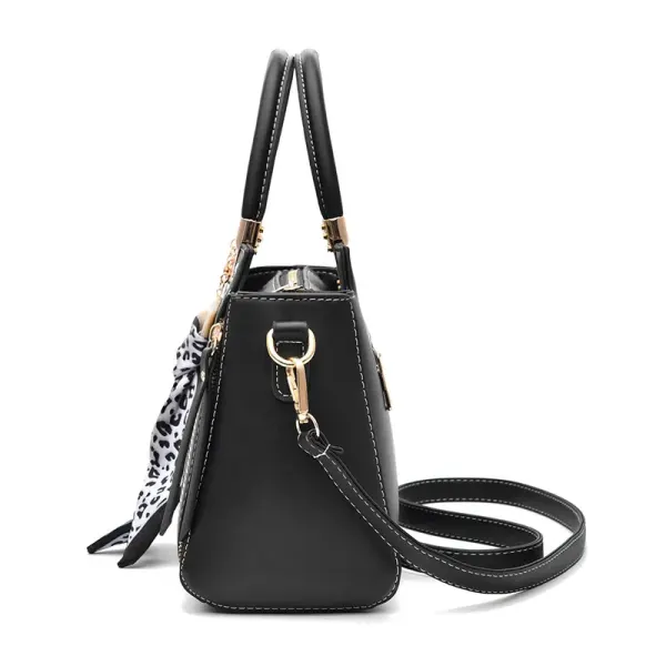 Large Solid Color Pu Leather Handbag For Women With Zipper Closure In Artistic Guofeng Style