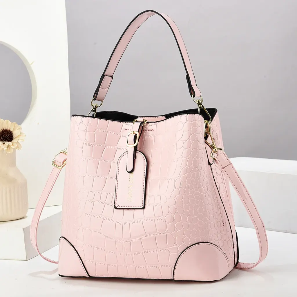 Women’s Crocodile Pattern PU Leather Bucket Bag Featuring Crocodile Fashion Element